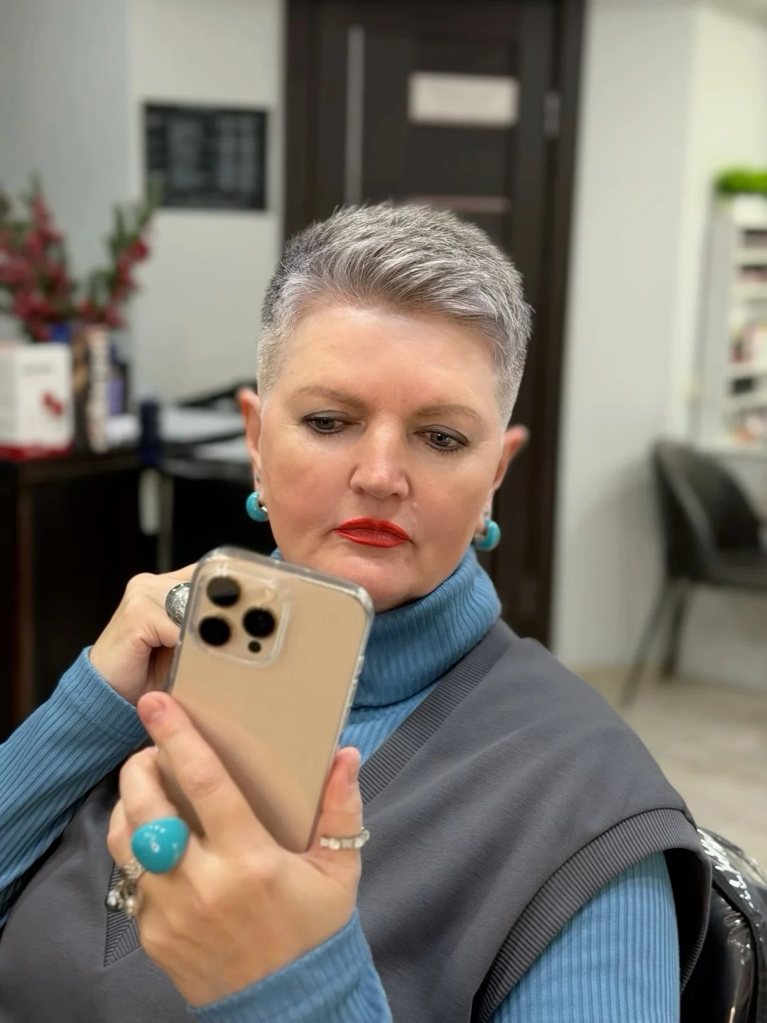 28 Short Haircuts for Women Who Want a Fresh Modern Look