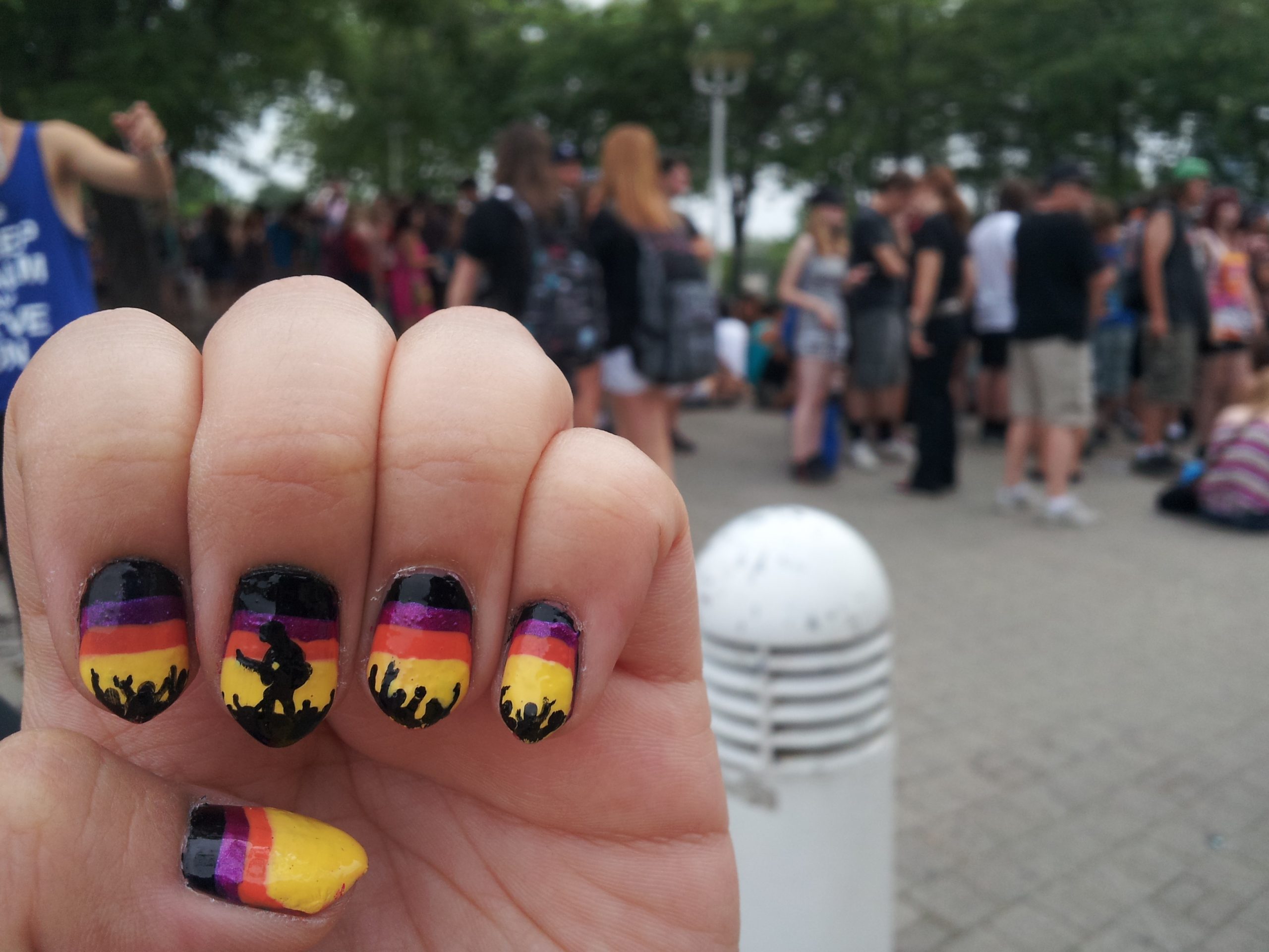 Sunset Stage Silhouette Squares Sunset Stage Silhouette Squares — Concert Nails