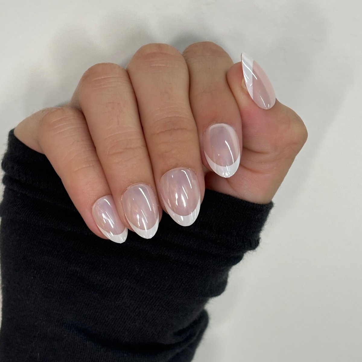 Chrome Finish White French Tips Chrome Finish White French Tips — Chrome French Tip Nails