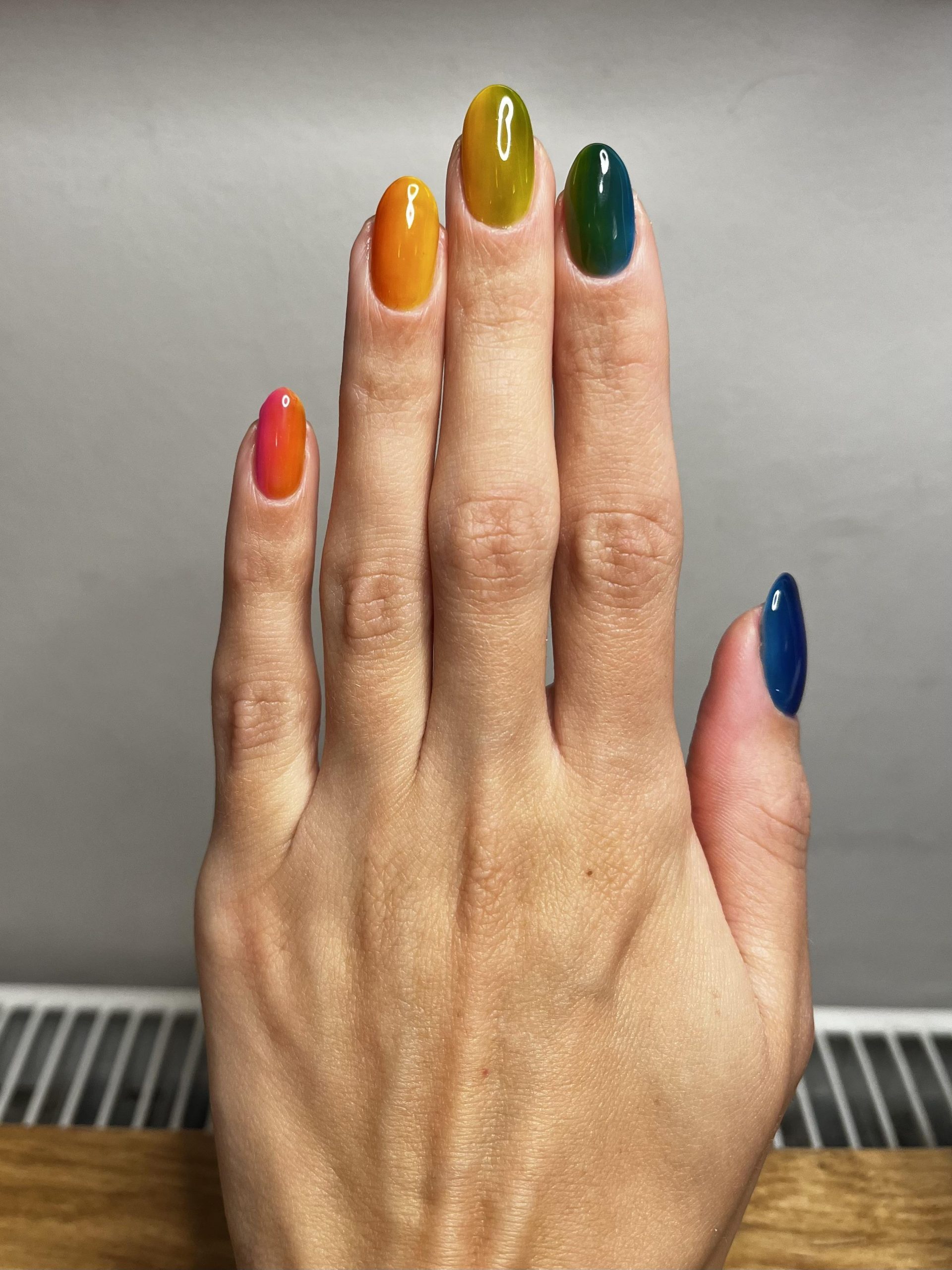 Short Oval Jelly Rainbow Gradient — Rainbow Nails