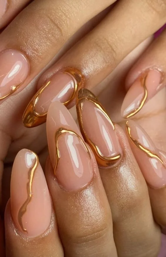 Glossy Chrome Gold Chrome French Almond Nails Glossy Chrome Gold Chrome French Almond Nails — Gold Nails