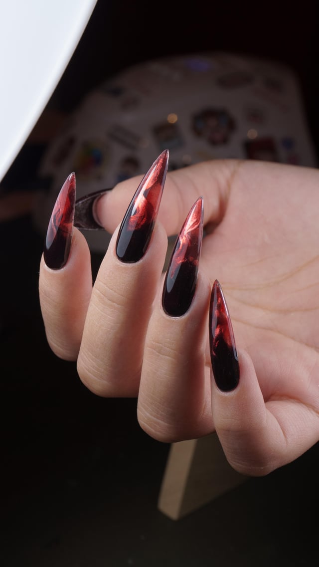 Glossy Black to Red Gradient Coffin Nails Glossy Black to Red Gradient Coffin Nails — Red and Black Nails