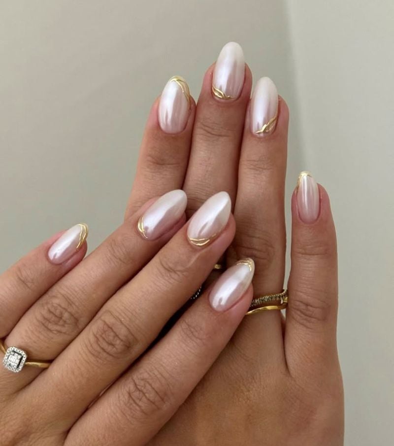 Pearlescent White Oval with Gold Cuticle Lines Pearlescent White Oval with Gold Cuticle Lines — Engagement Nails