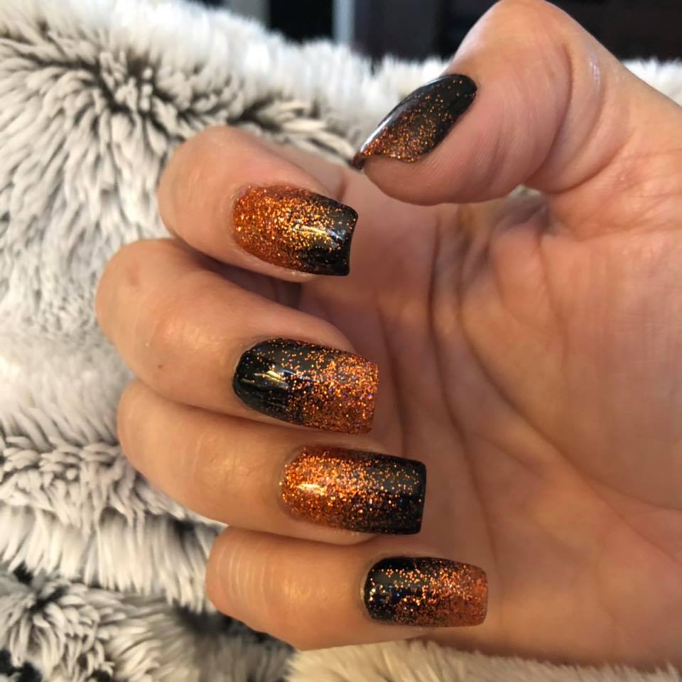 Black to Orange Glitter Gradient Squares Black to Orange Glitter Gradient Squares — Dip Powder Nails