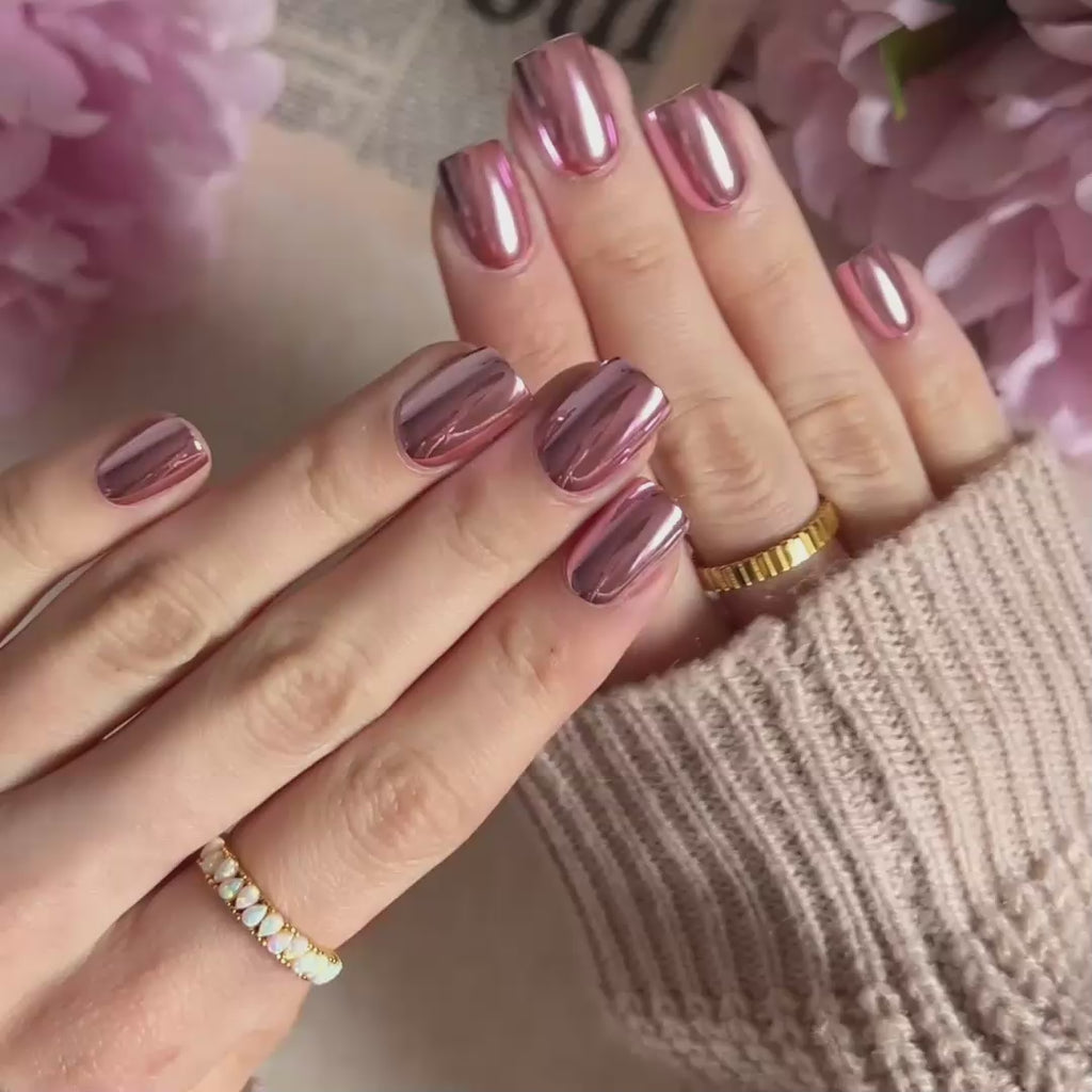 Visual Idea Visual Idea — Rose Gold Nails