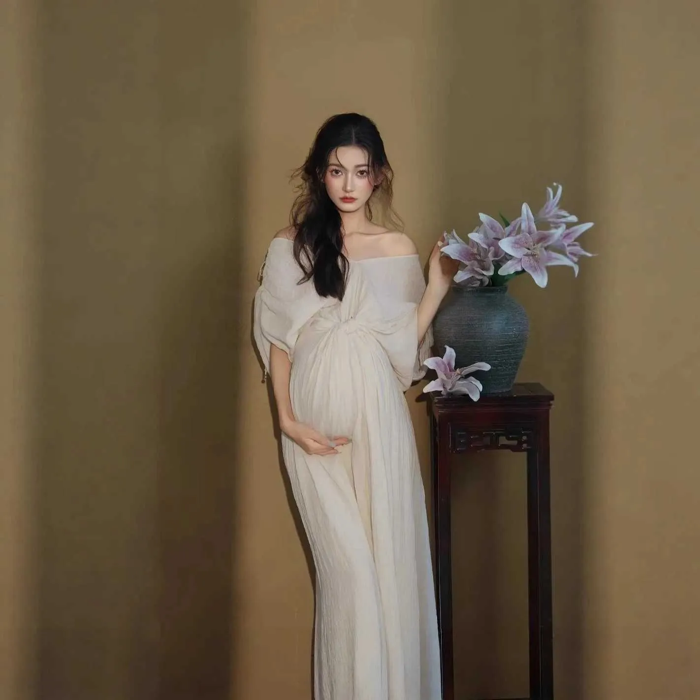 Off-Shoulder Dress Outfit Idea — Maternity Photoshoot Outfits
