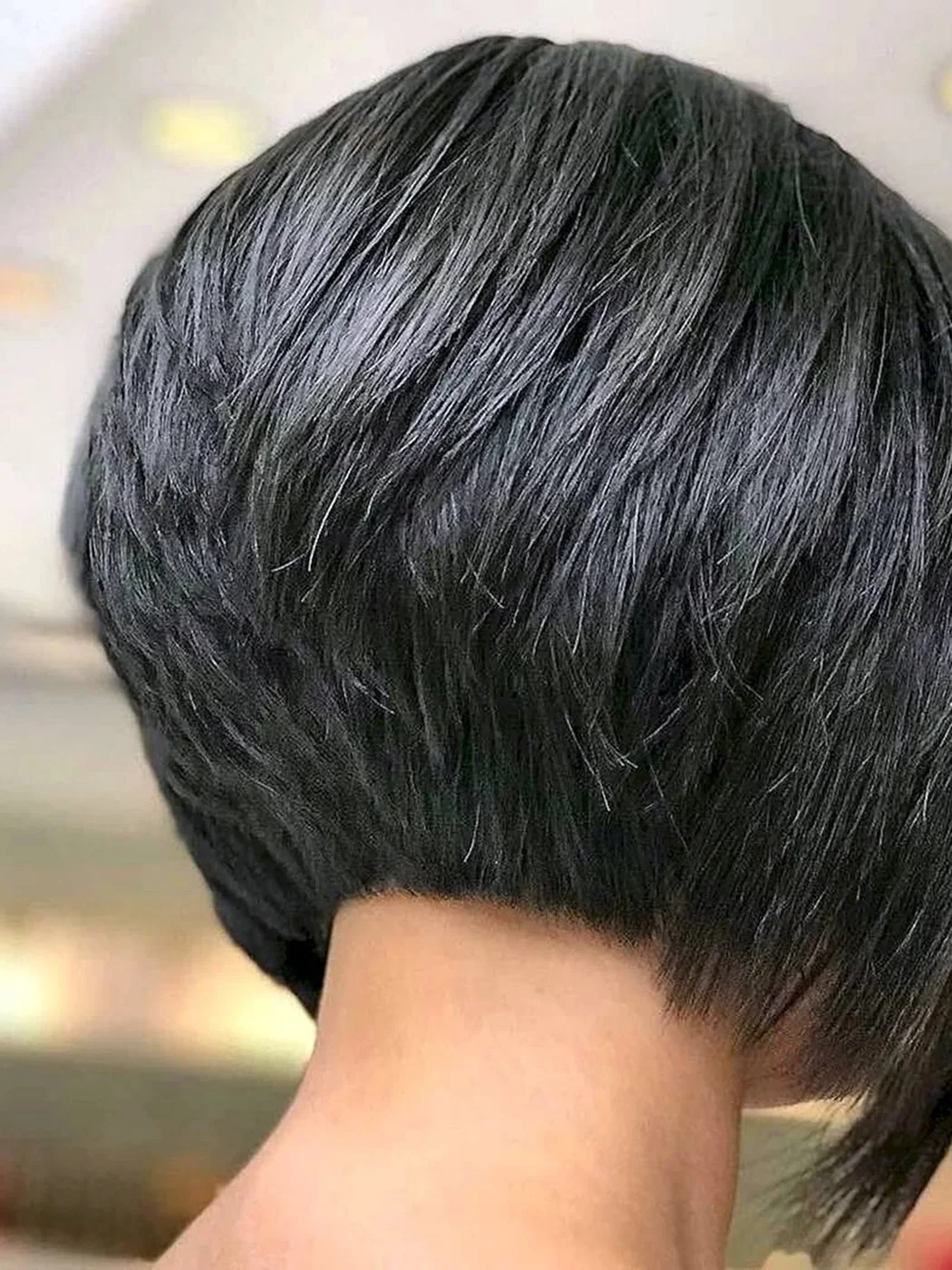 27 Stacked Angled Bob Haircuts for Modern Women