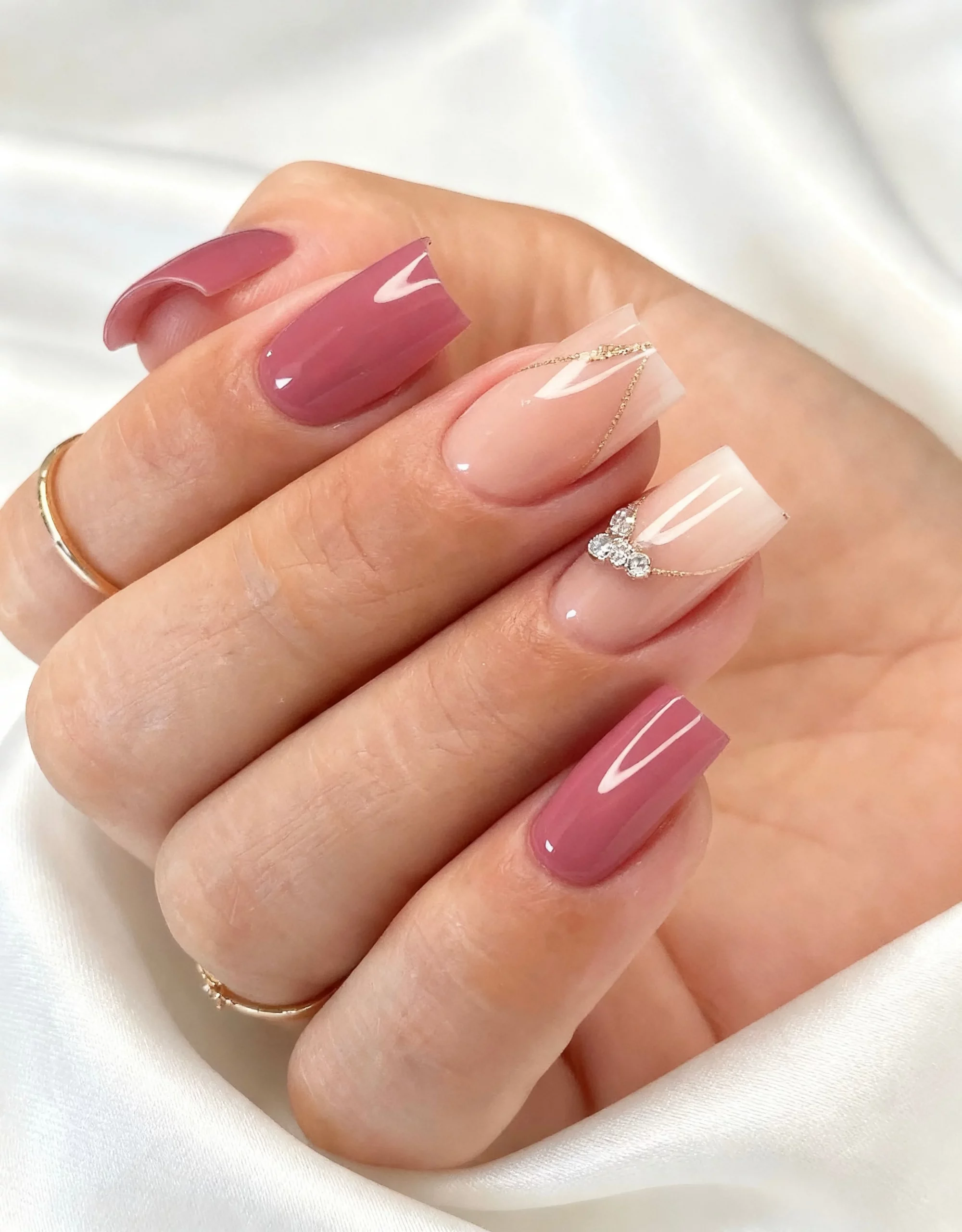 30 Beautiful Manicure Details And Design Ideas to Inspire Your Next Chic Nail Look