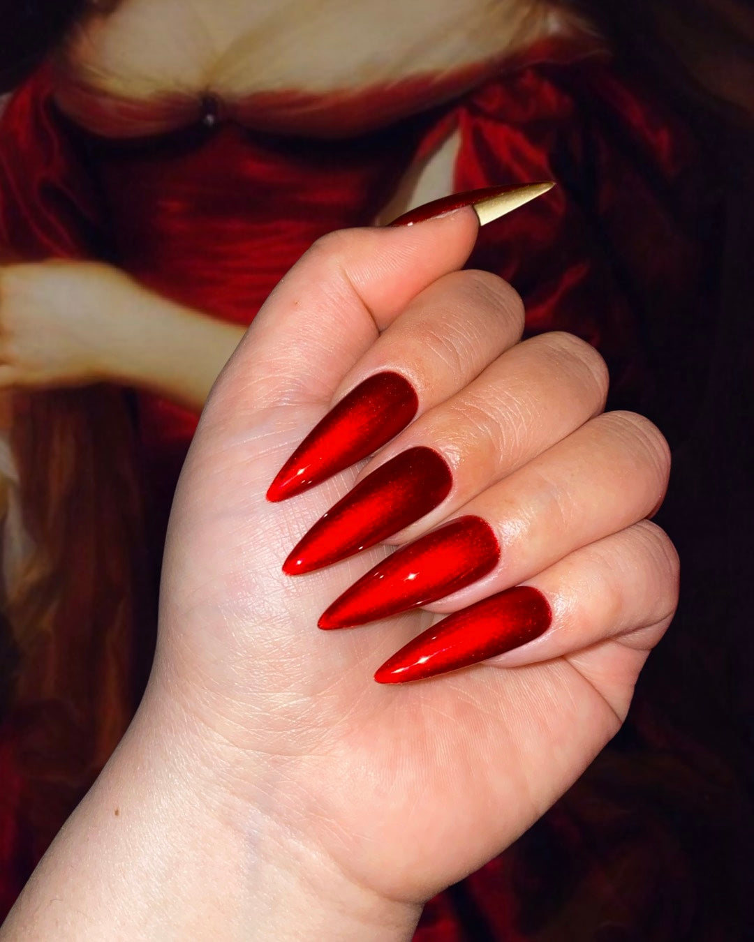 Deep Red Gradient With Gold Tip — Red Nails