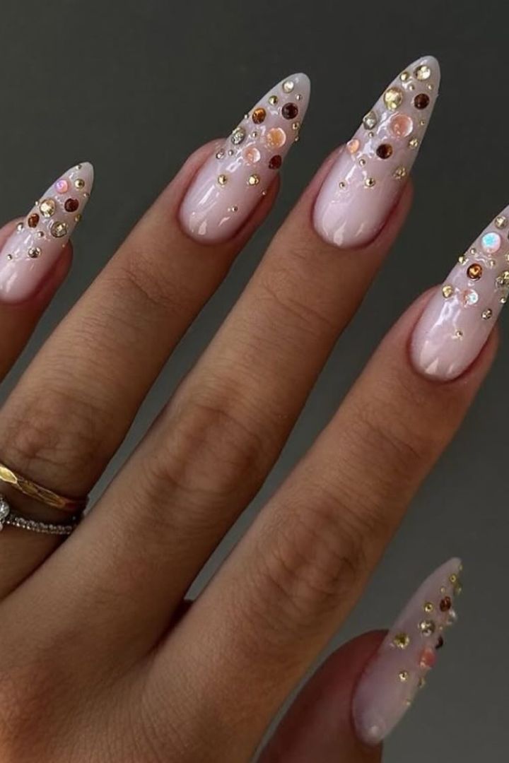 Visual Idea Visual Idea — Rhinestone Nails