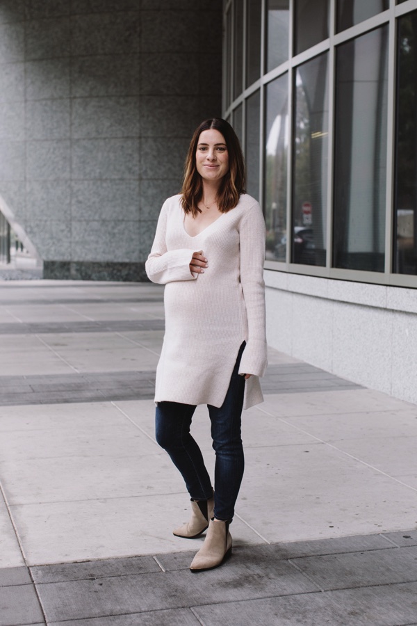 Autumn Casual Oversized Knit Tunic Autumn Casual Oversized Knit Tunic — Maternity Outfits