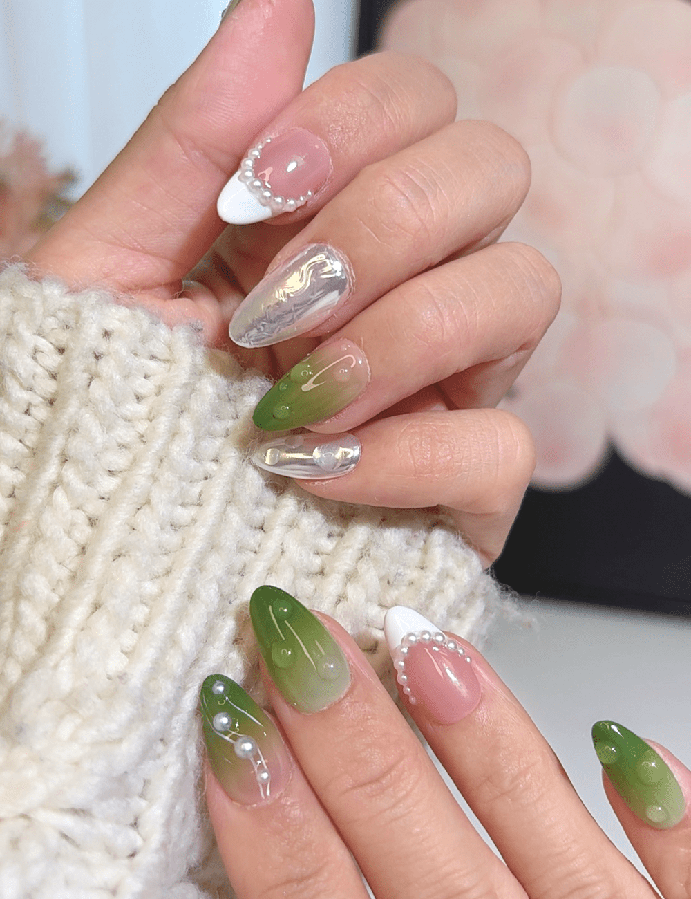 Glossy Chrome Pearl Visual Idea — Green Nails