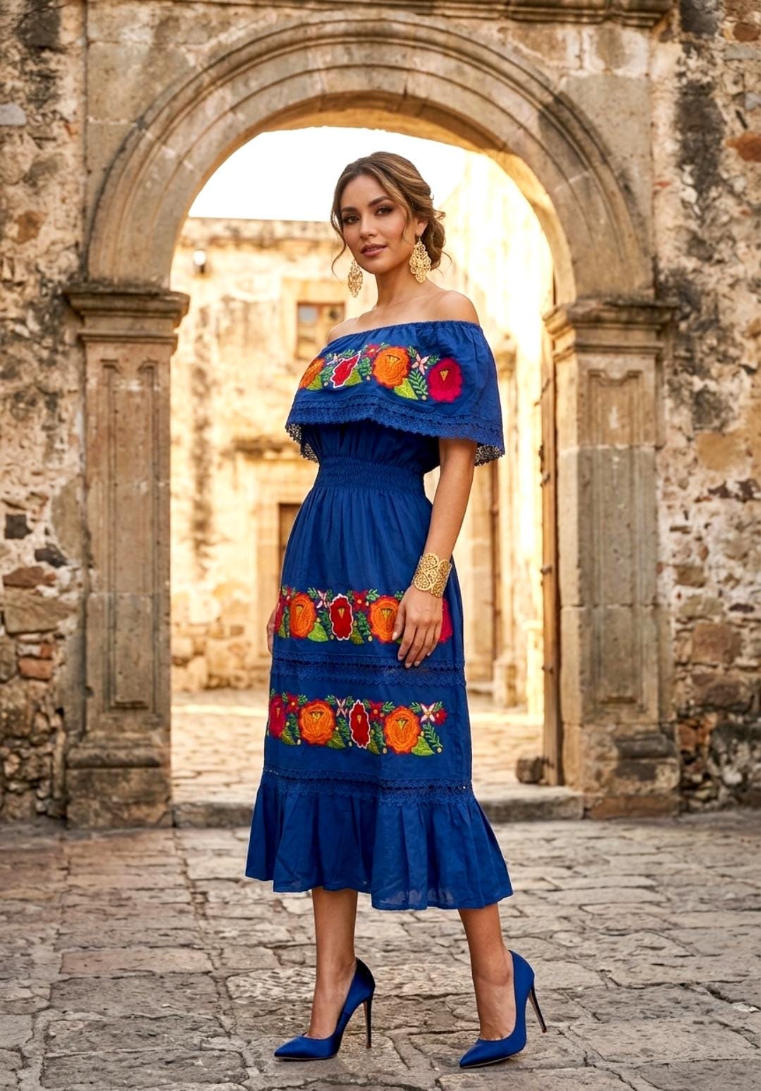 Royal Blue Embroidered Midi Dress for Festive Cultural Events Royal Blue Embroidered Midi Dress for Festive Cultural Events — Latina Outfits