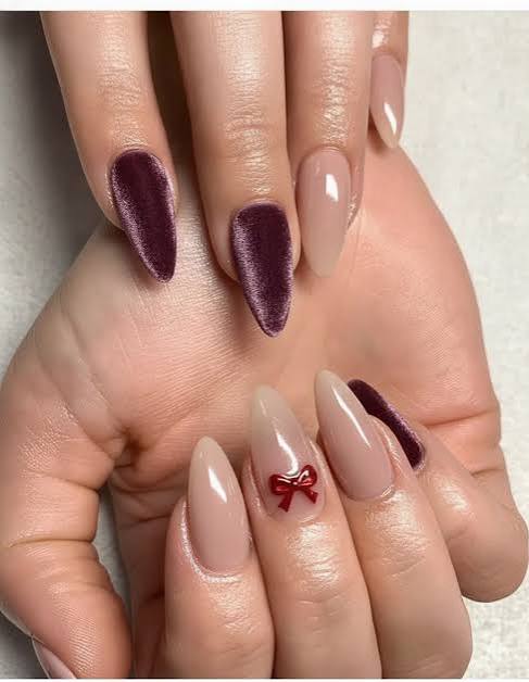 Velvet Glossy Visual Idea Velvet Glossy Visual Idea — Coquette Nails