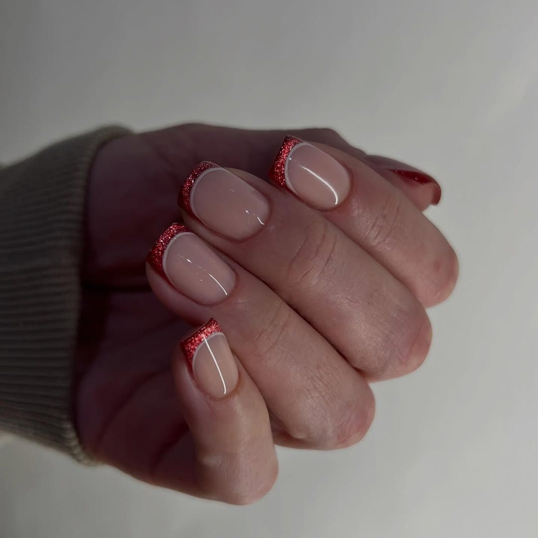 Festive Red Glitter French Festive Red Glitter French — Short French Tip Nails