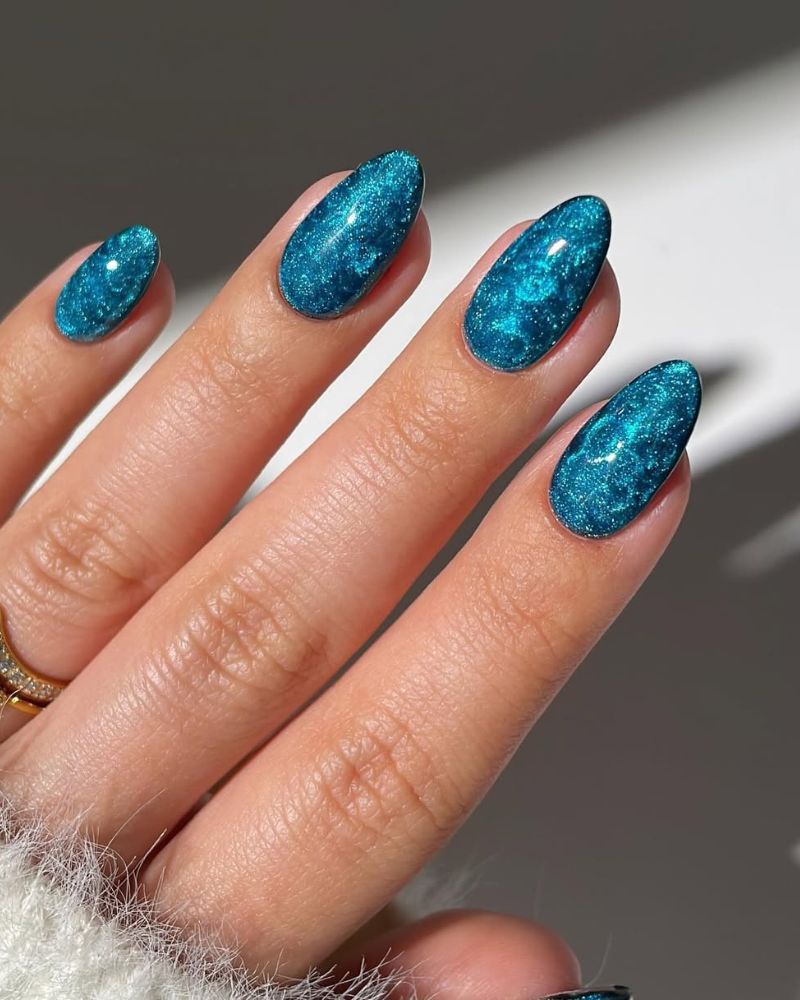 37 Ocean Nails Full of Beachy Blues & Coastal Vibes - Nails for Confidence