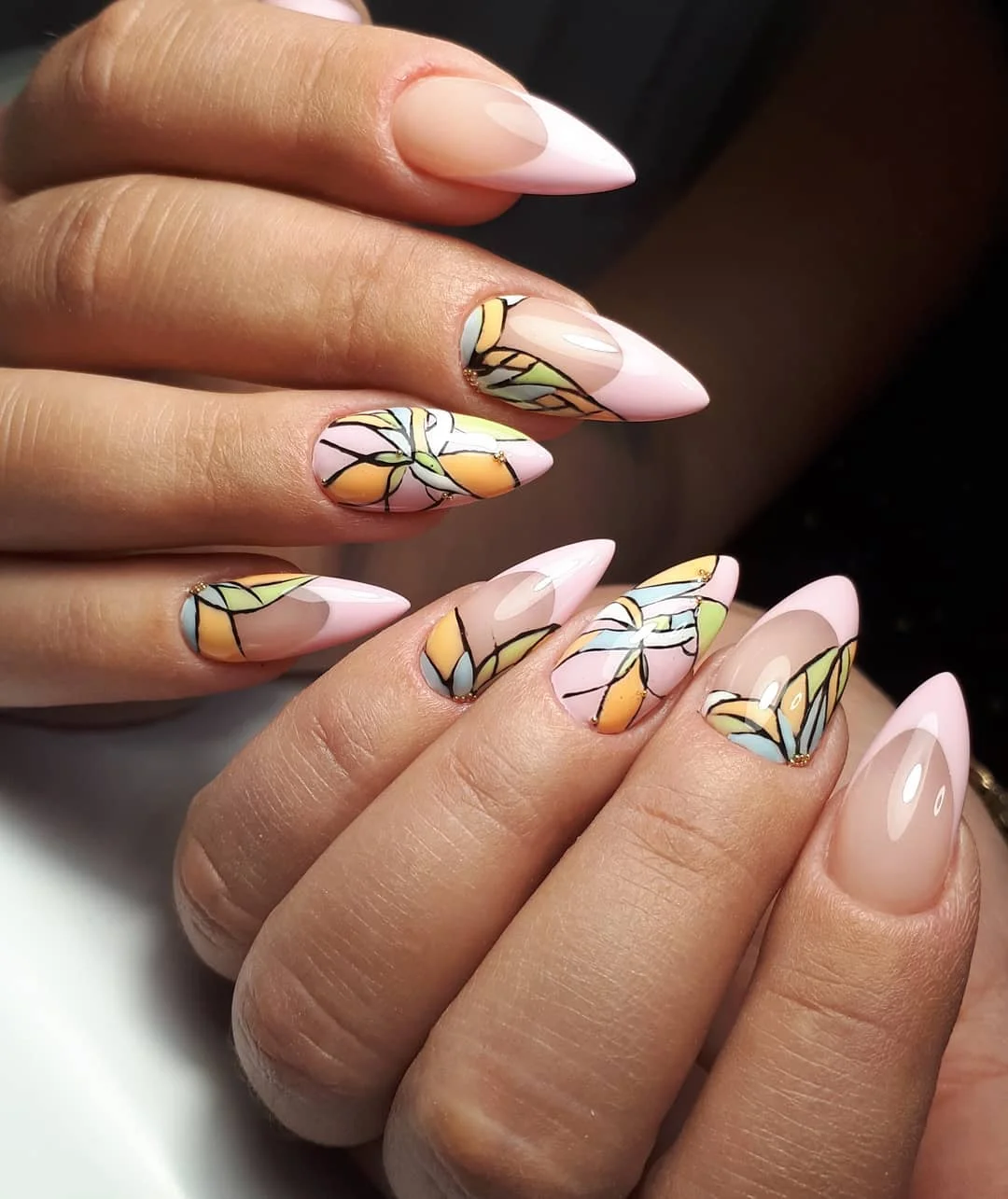 23 Trendy Nail Shapes And Manicure Ideas To Elevate Your Nail Style