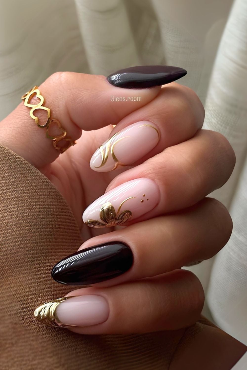 Gold Abstract Lines And Flower Motif Visual Idea — Classy Nails