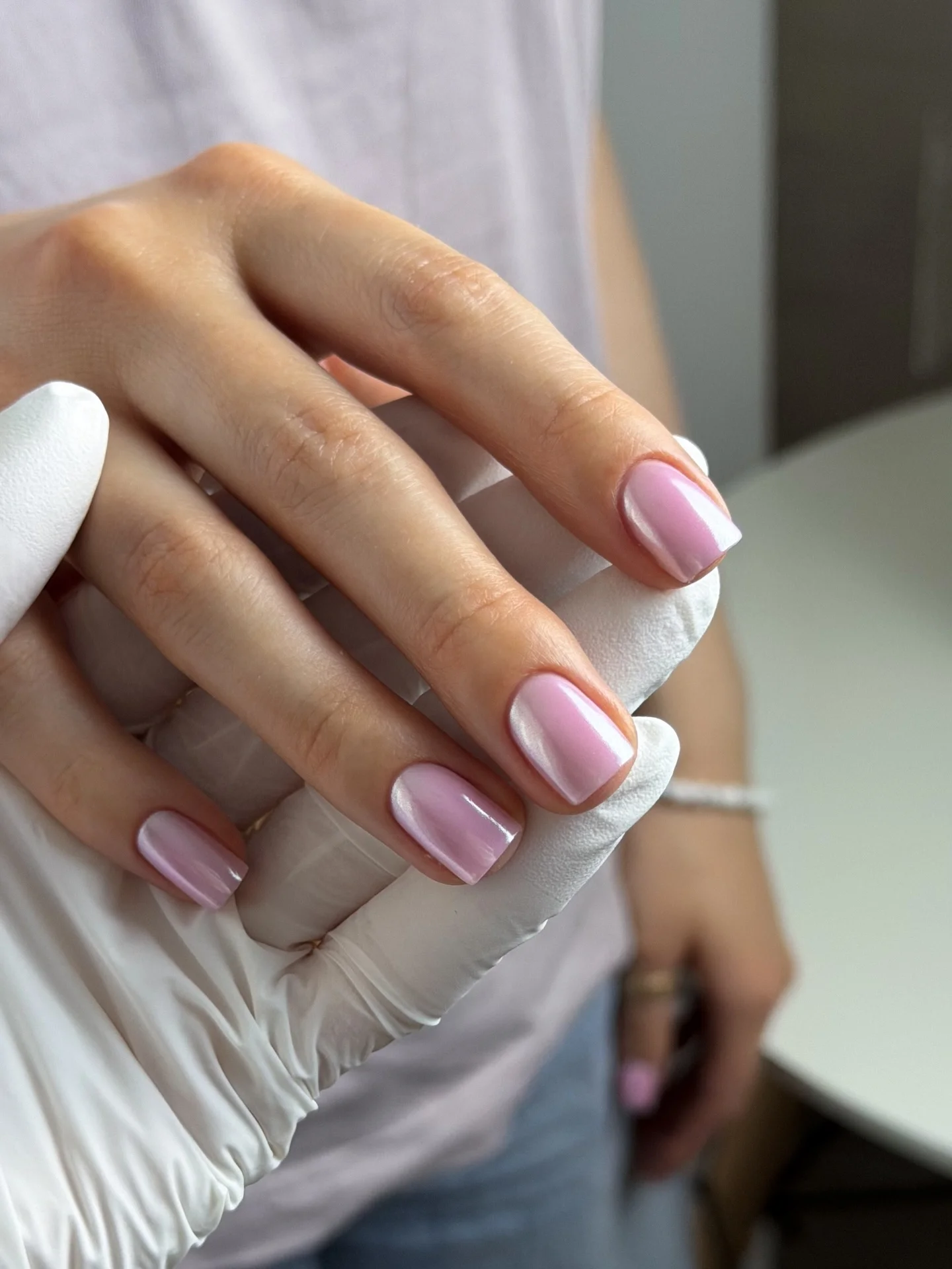 21 Pearl Powder Nails for a Chic and Elegant Manicure