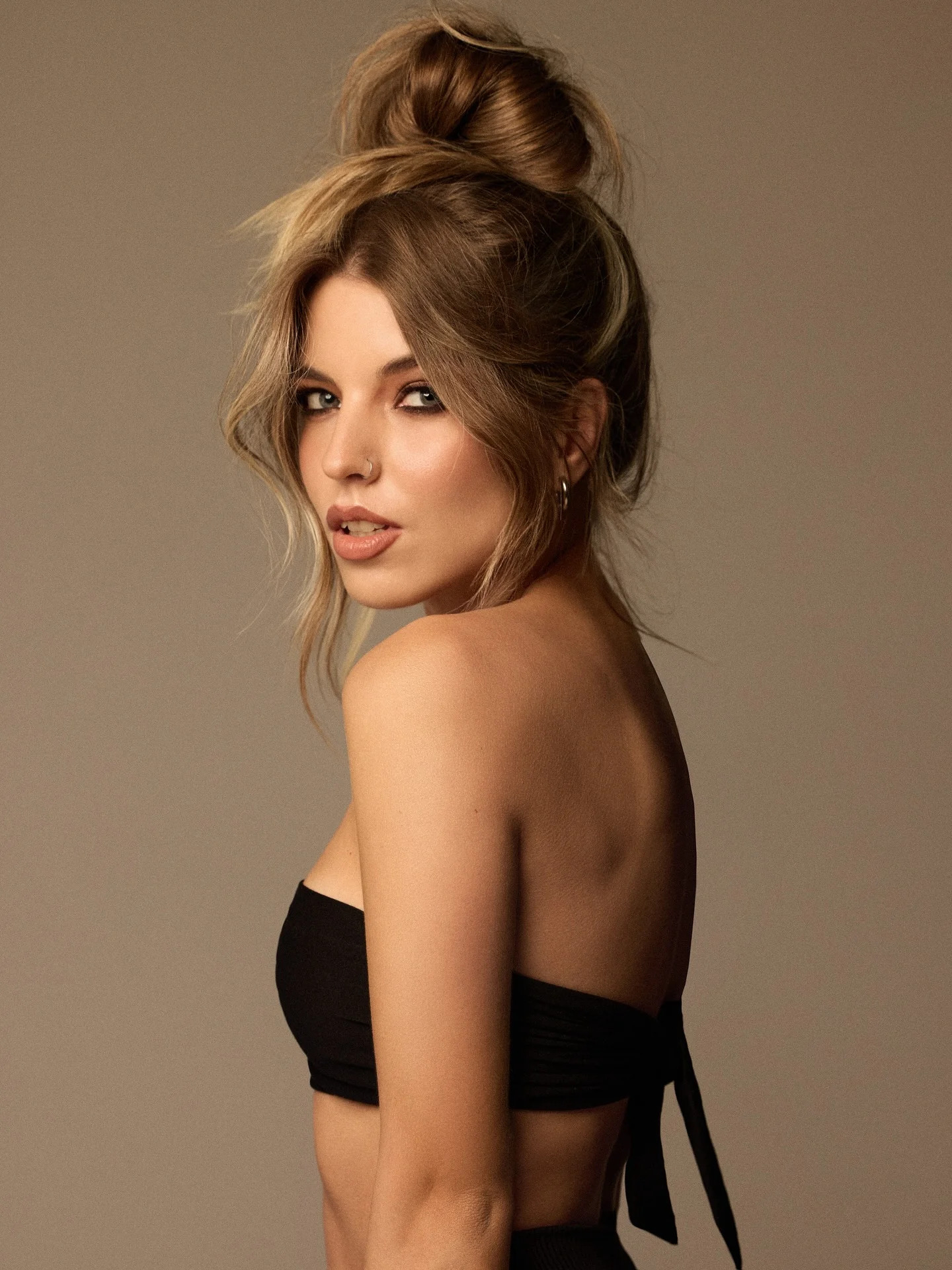 22 Gorgeous Long Hairstyles With Face-Framing Layers