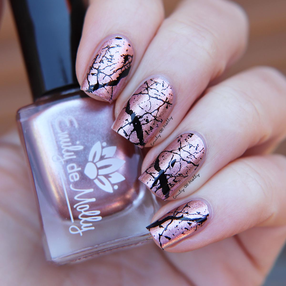Rose Gold Chrome with Black Abstract Branches Rose Gold Chrome with Black Abstract Branches — Rose Gold Nails