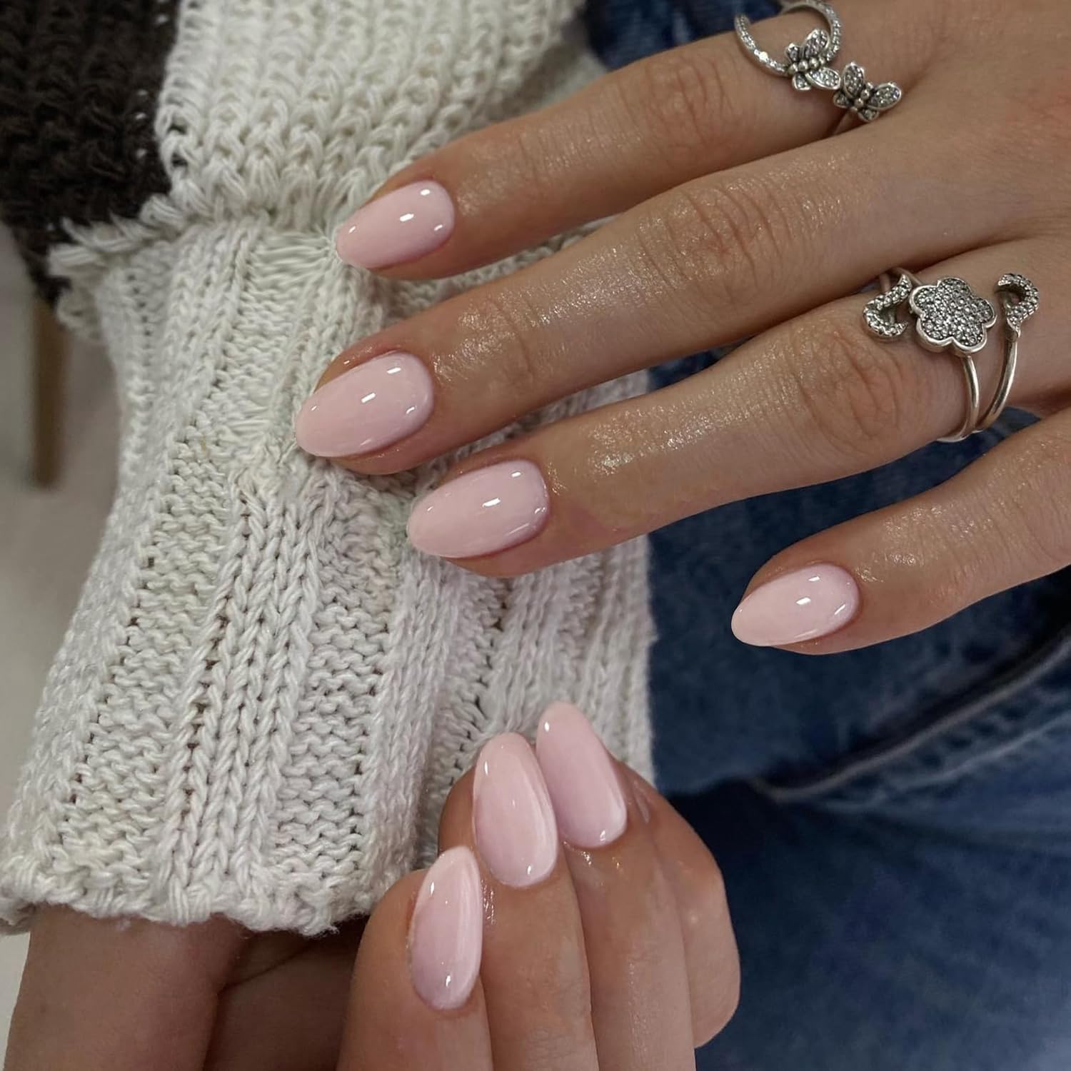 Milky Pale Pink Glossy Oval Nails Milky Pale Pink Glossy Oval Nails
