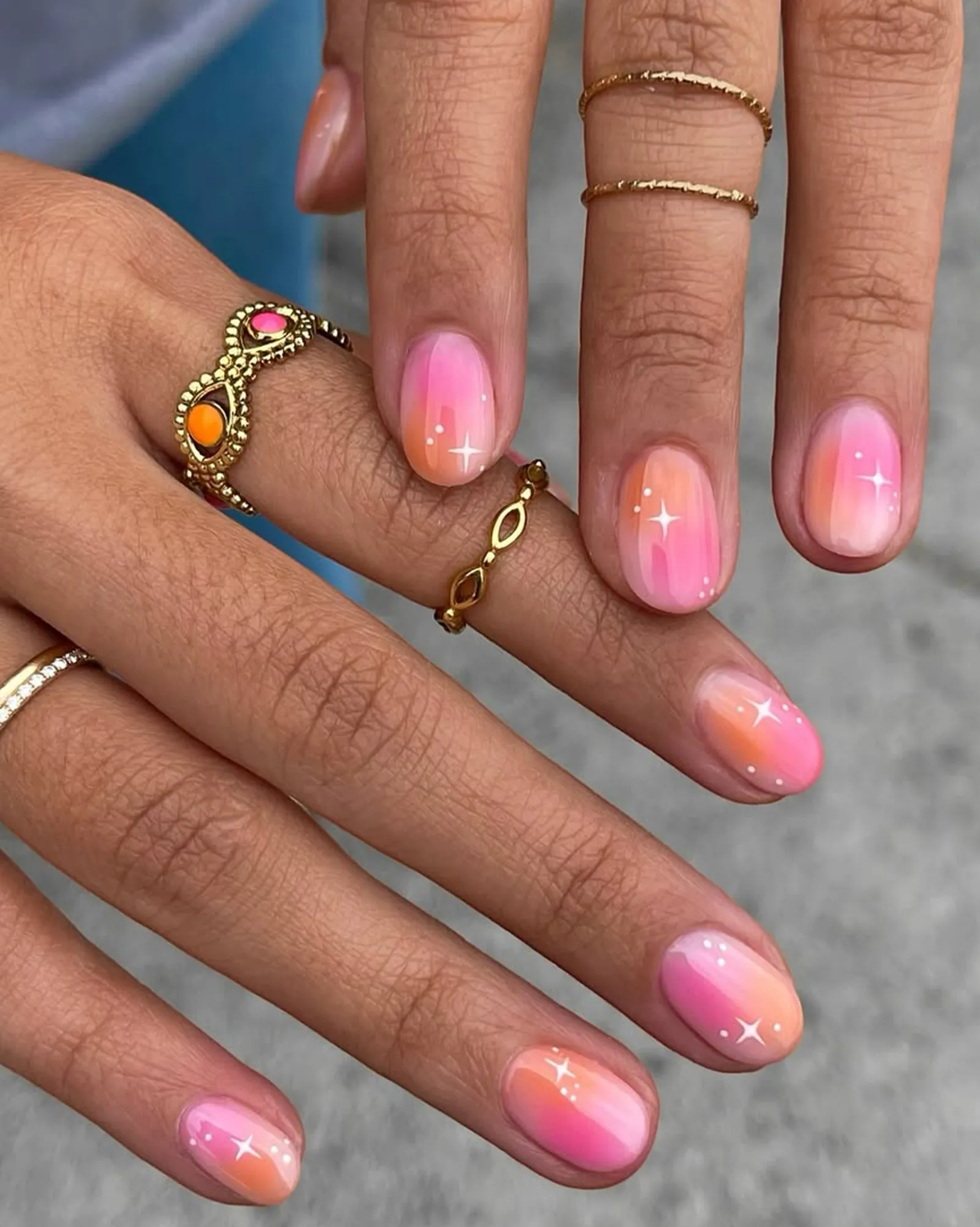 Ombre With Glitter Accents Visual Idea Ombre With Glitter Accents Visual Idea — Short Nails