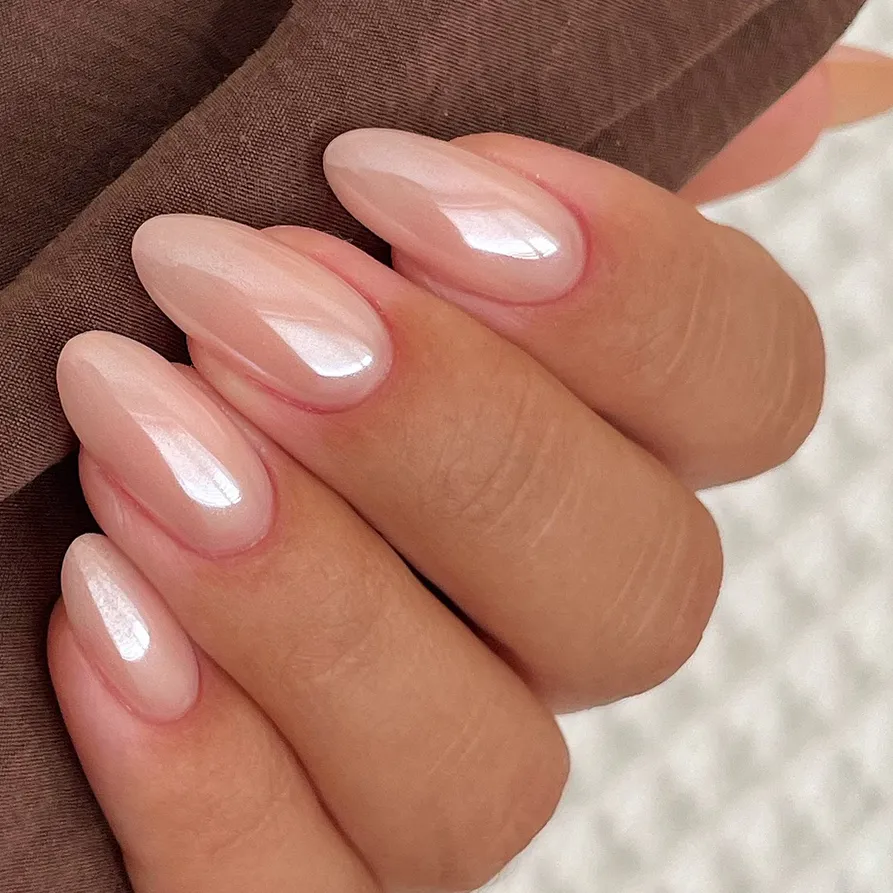 BIAB, SNS Powder, Acrylics & Shellac Nails, Compared: What's The Difference? | Glamour UK