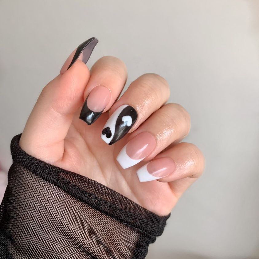 Mixed French and Yin-Yang Square Nails Mixed French and Yin-Yang Square Nails — Black and White Nails