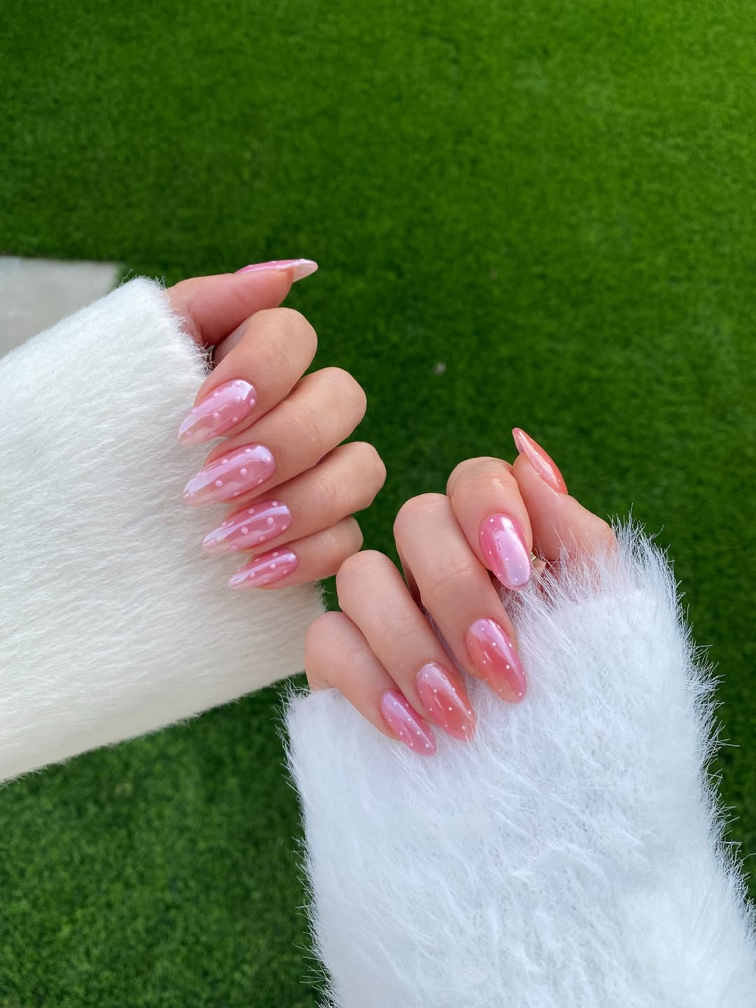 Jelly Pink Gradient with White Dots — Pink Nails