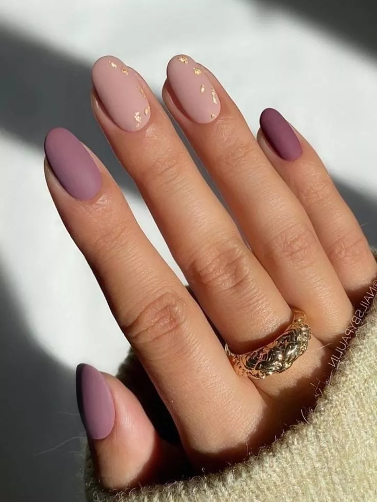 Mauve Nails
