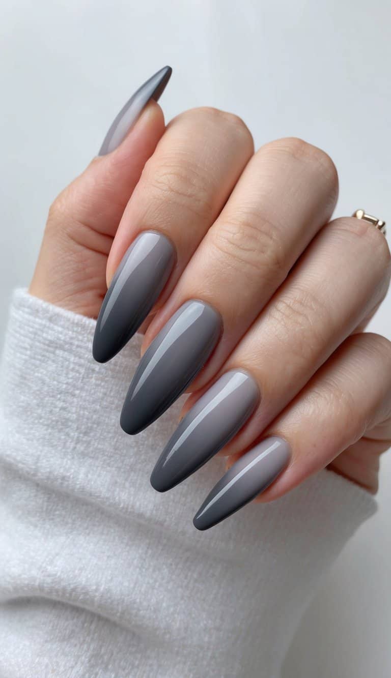 18 Coral Nail Art Ideas: Tropical Summer Manicure Inspiration - We Heart Nail Designs