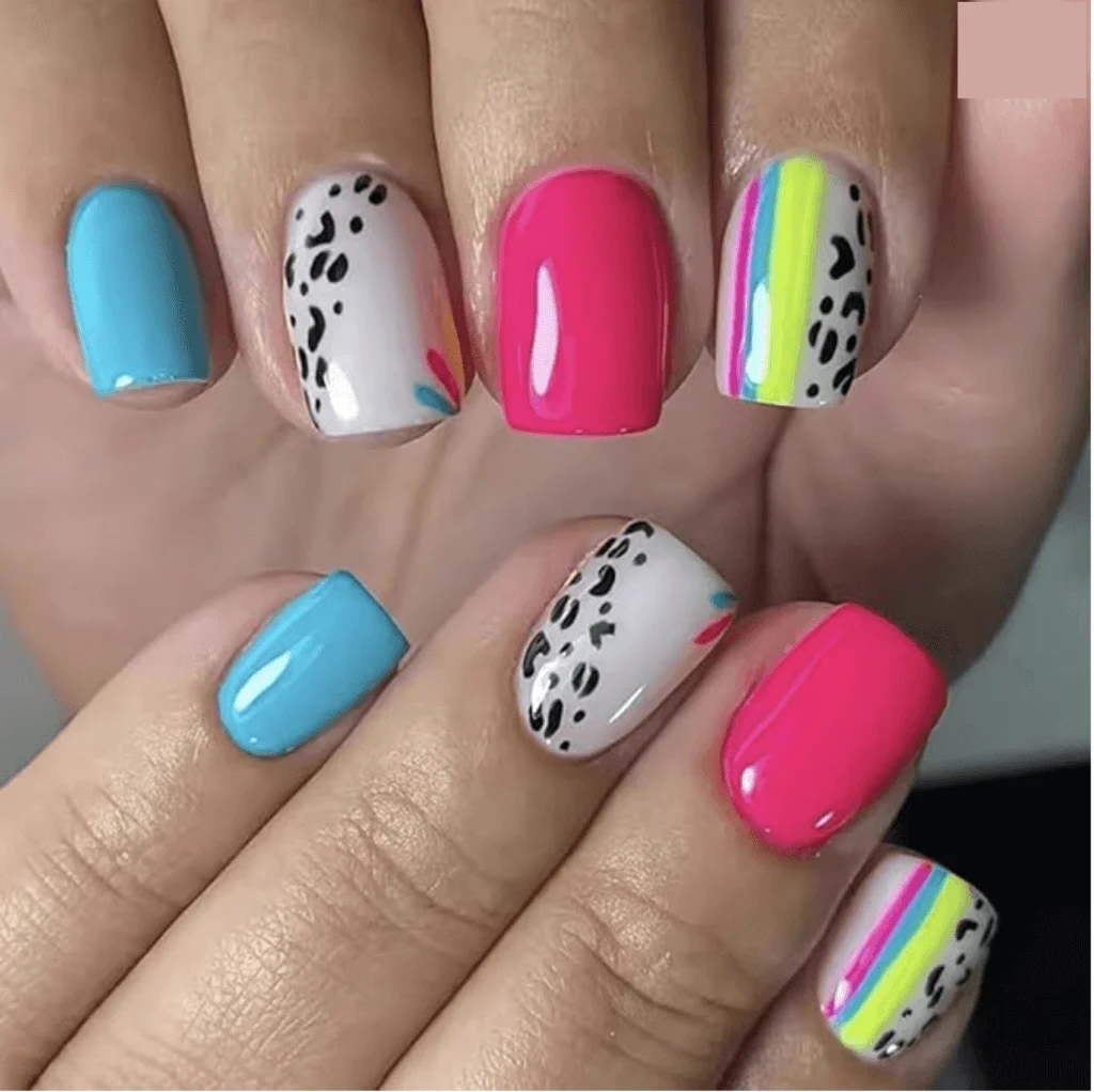 Short Square Bold Stripes & Leopard Nails Short Square Bold Stripes & Leopard Nails — School Nails