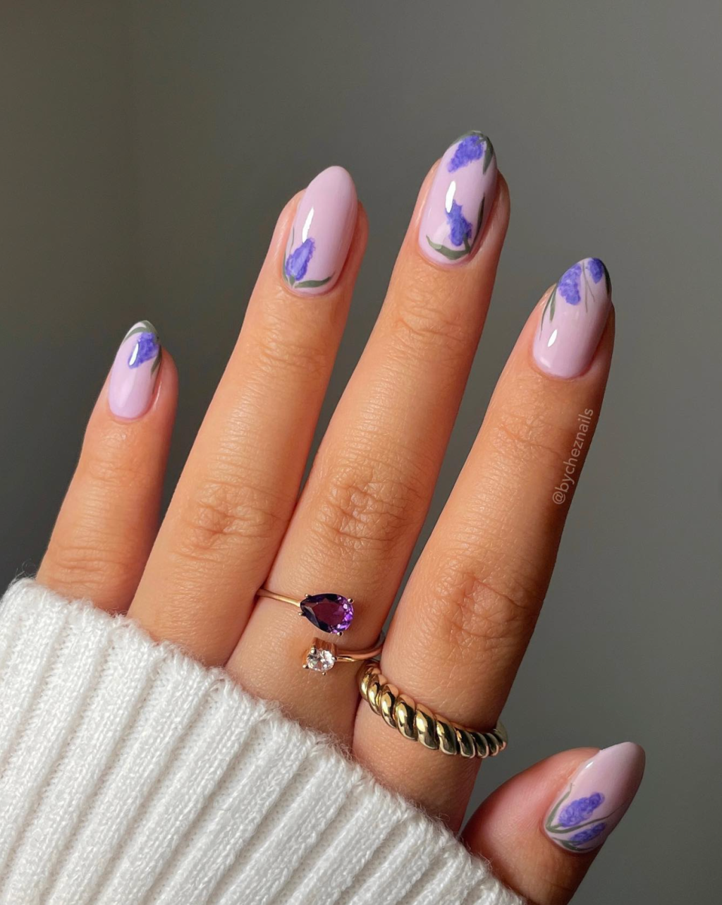 Soft Lilac Floral Oval Nails Soft Lilac Floral Oval Nails — Sweet 16 Nails