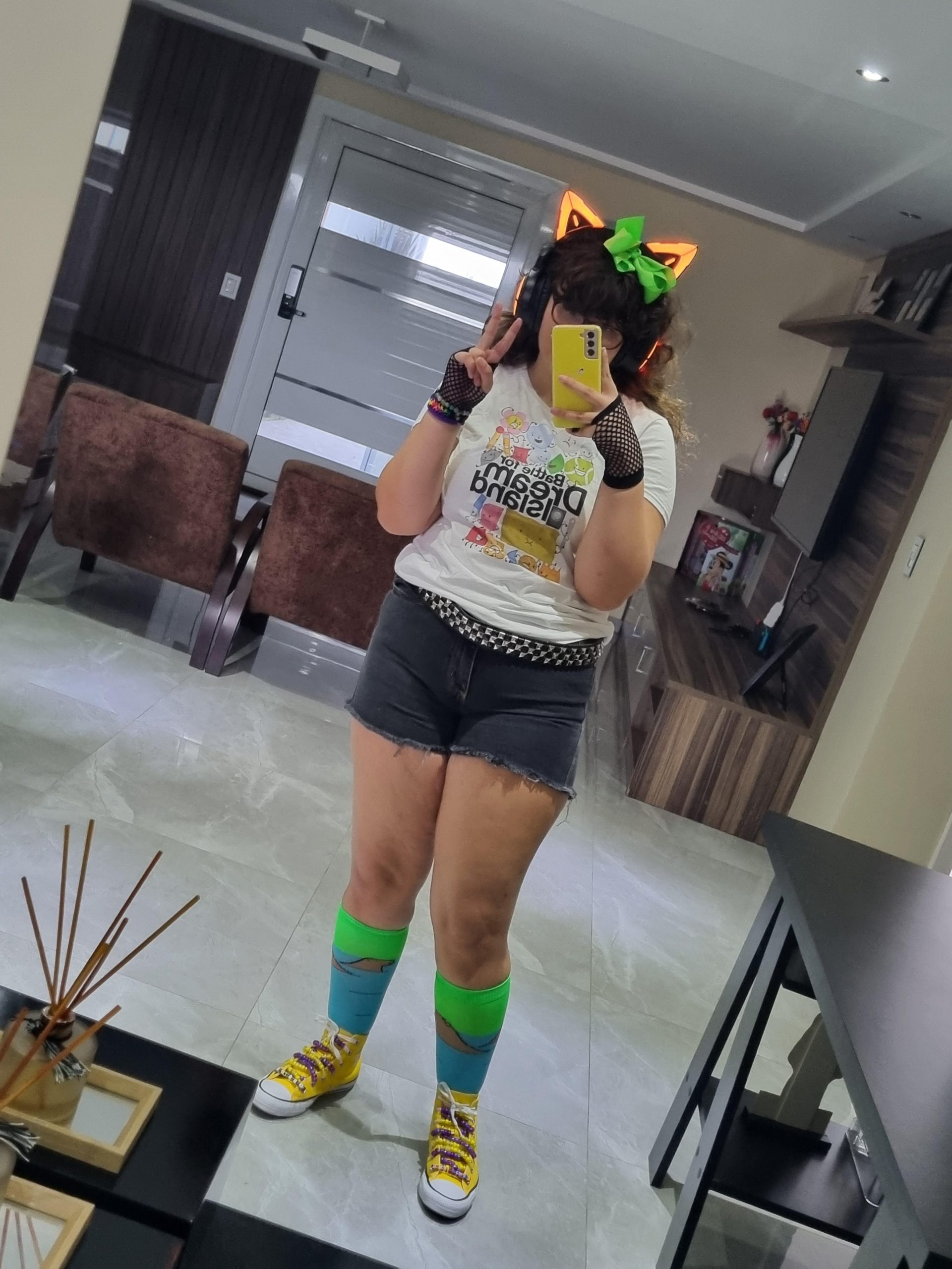 Casual Concert Outfit Idea — Scene Outfits
