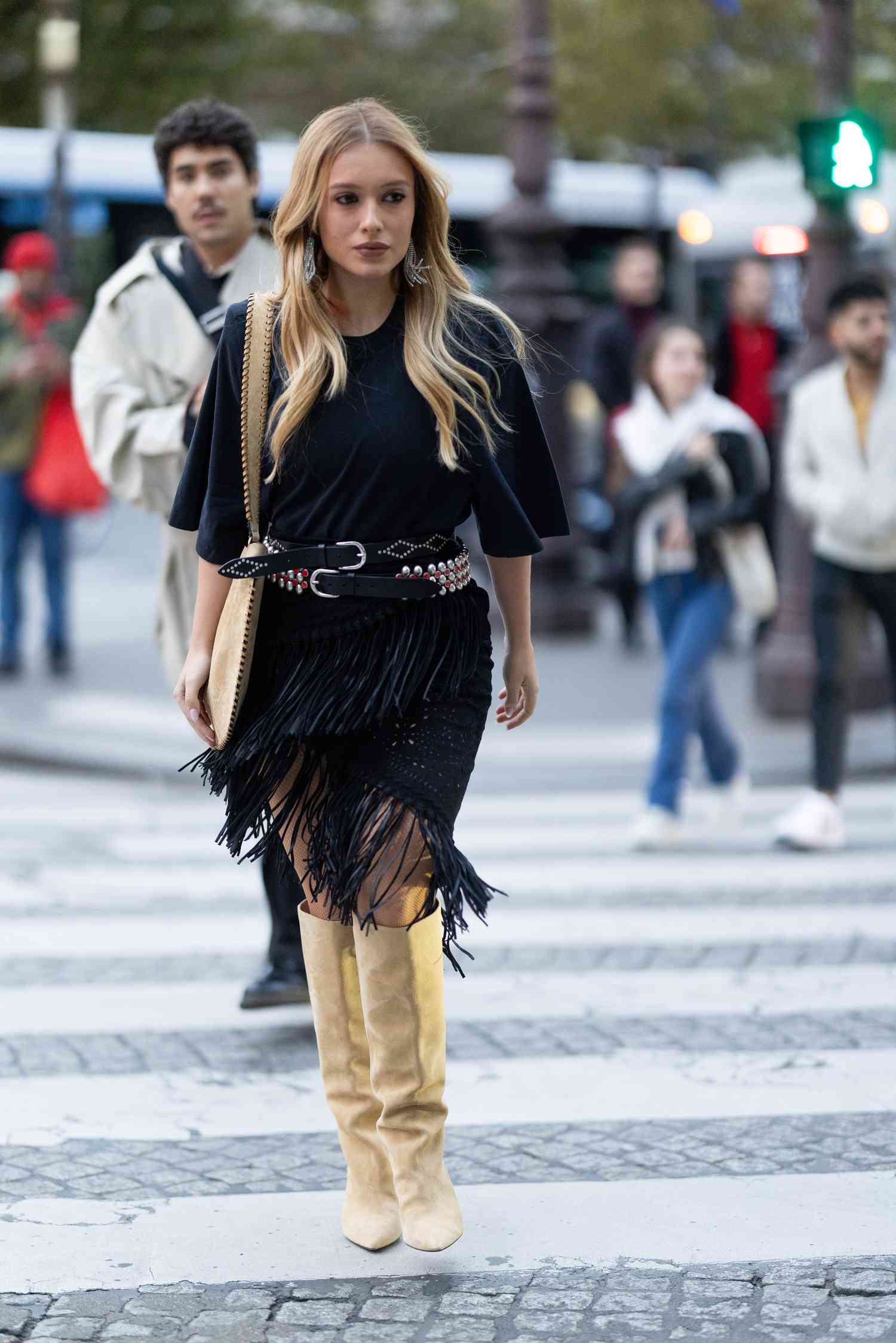 10 Fresh Ways to Wear the Boho Chic Trend in Spring and Summer