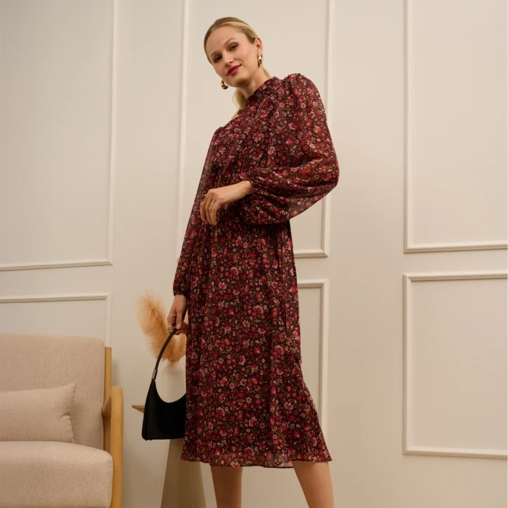 Chiffon A-Line Midi Dress with Puffed Sleeves for Church Chiffon A-Line Midi Dress with Puffed Sleeves for Church — Church Outfits