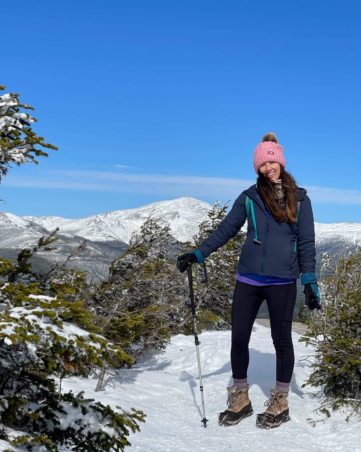Winter Camping Ready with Warm Layers and Accessories Winter Camping Ready with Warm Layers and Accessories — Camping Outfits
