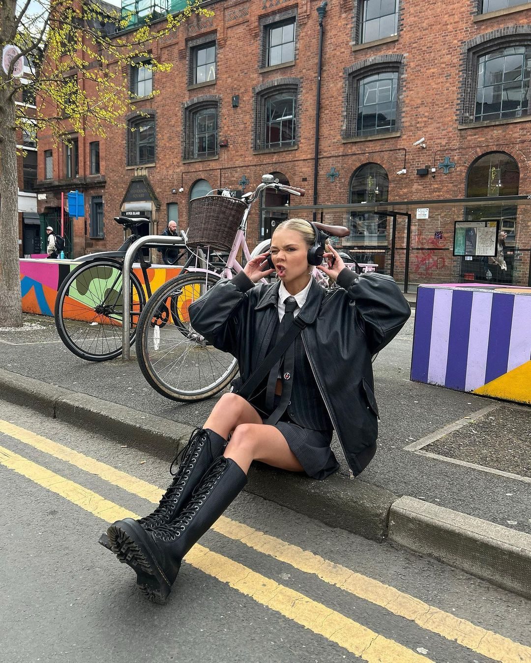 Leather Jacket, Tie, and Pinstripe Skirt — Grunge Outfits