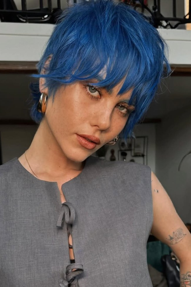 Visual Idea Visual Idea — Blue Hair