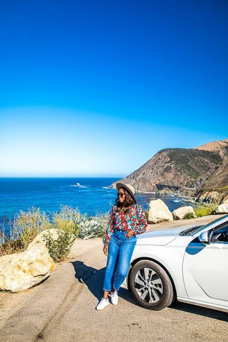Printed Top and Jeans with Fedora for Coastal Drives Printed Top and Jeans with Fedora for Coastal Drives — Road Trip Outfits