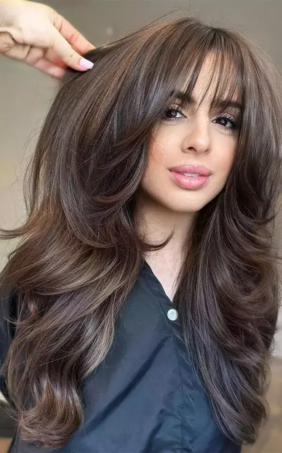 Butterfly Cut With Curtain Bangs — Butterfly Haircut Long Hair