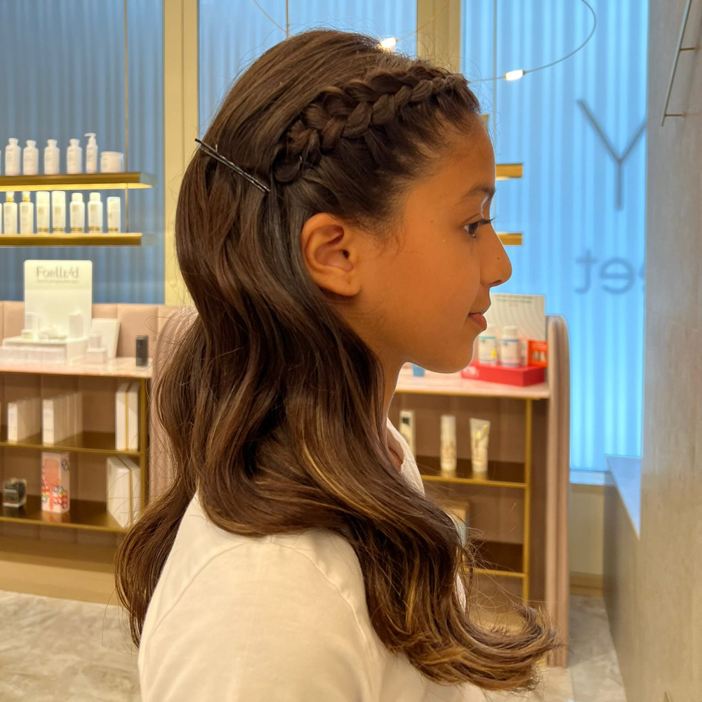 Braid Crown With Loose Waves Braid Crown With Loose Waves — Tween Hairstyles