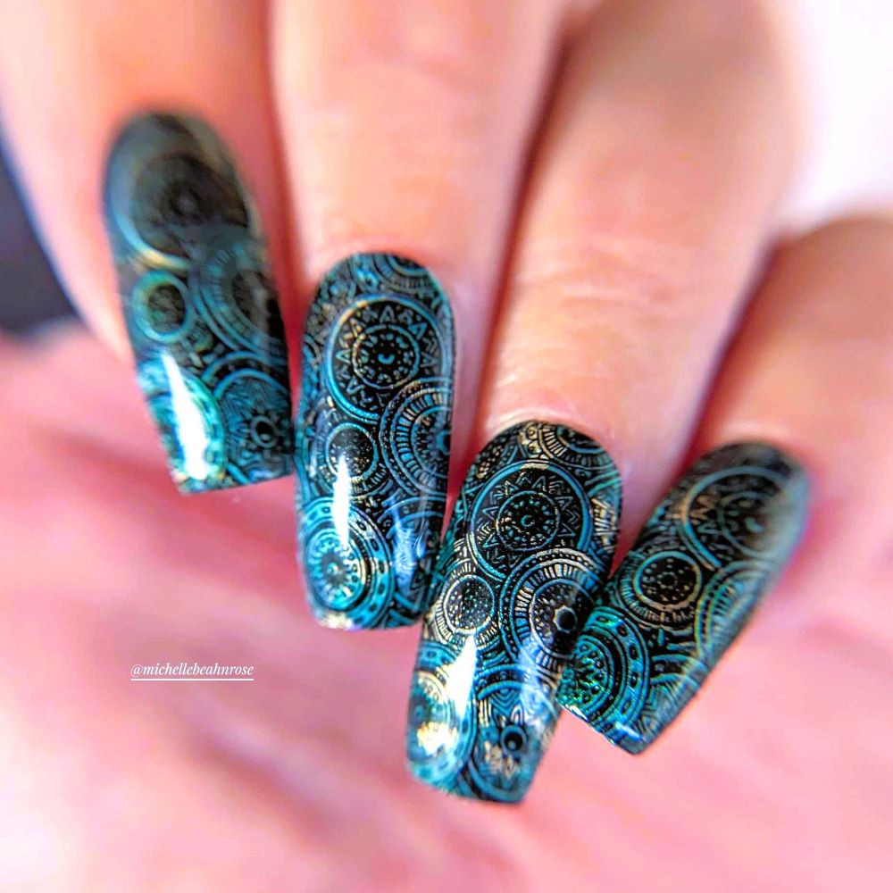 Glossy Visual Idea Glossy Visual Idea — Stamping Nails