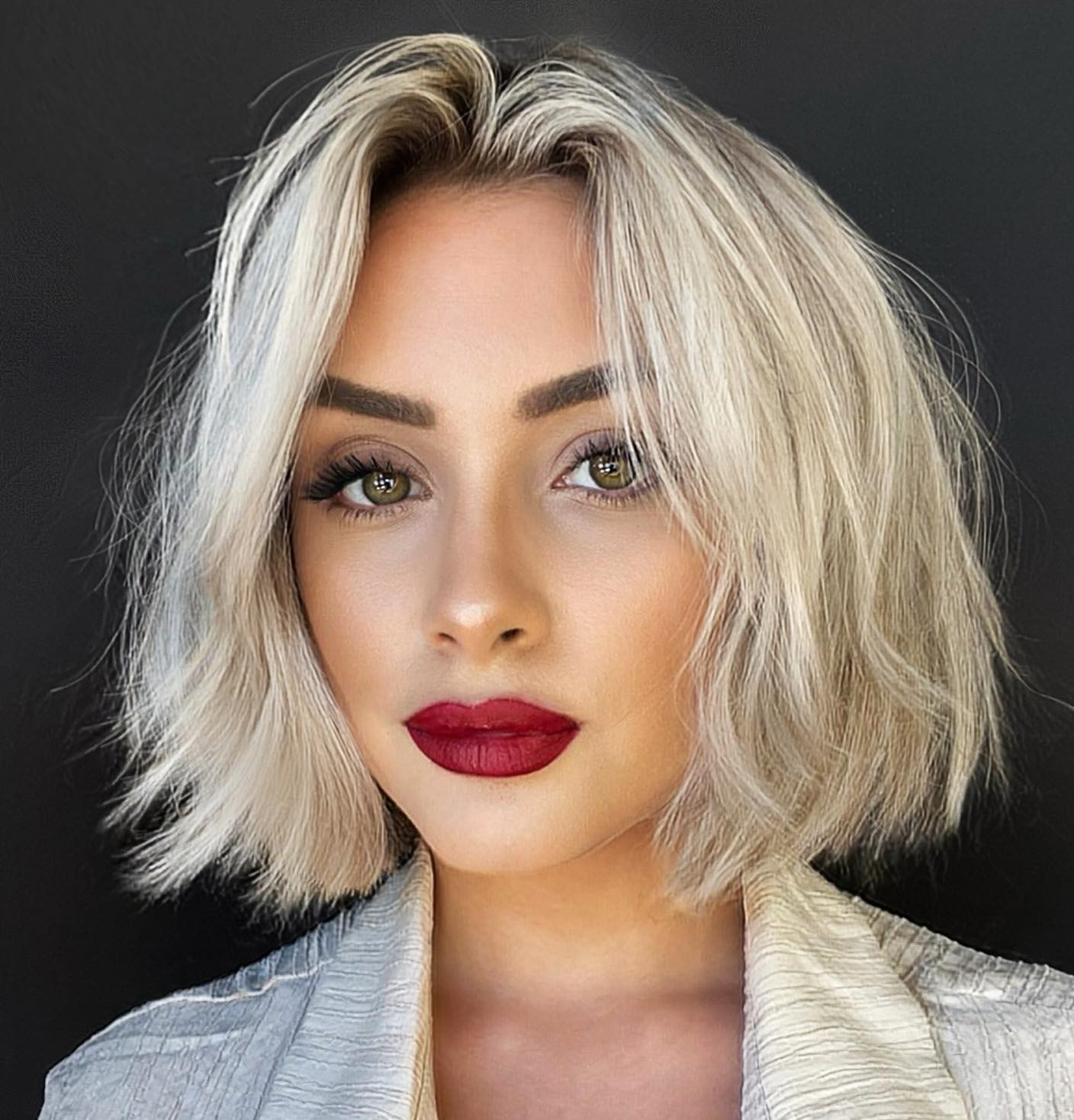 23 Modern Hairstyles for Women with Widow's Peak Hairline