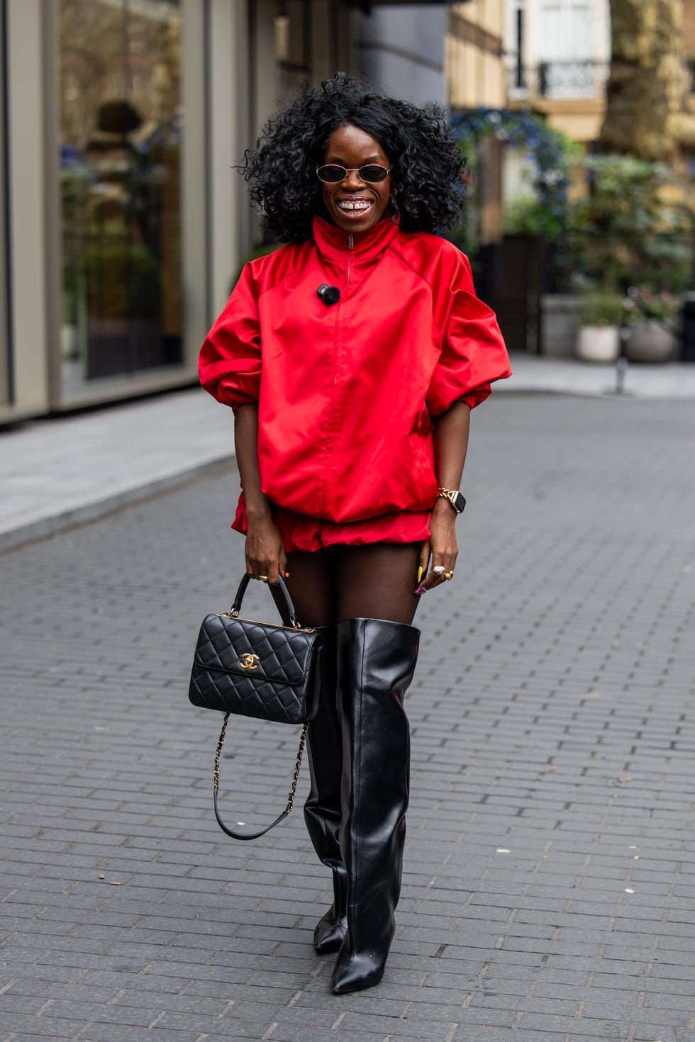 Bright Red Windbreaker with Voluminous Sleeves and Knee-High Boots Bright Red Windbreaker with Voluminous Sleeves and Knee-High Boots — Windbreaker Outfits