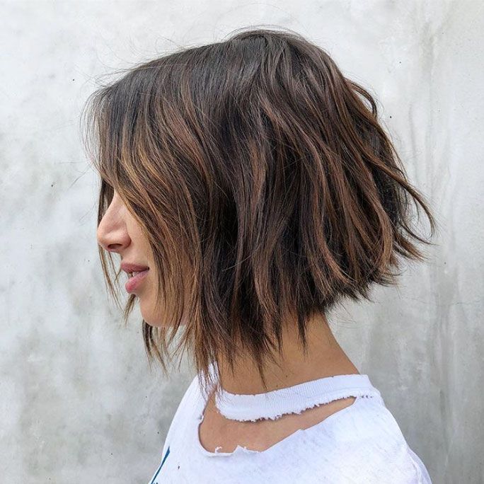Choppy Bob With Textured Waves — Hairstyles for Fine Hair