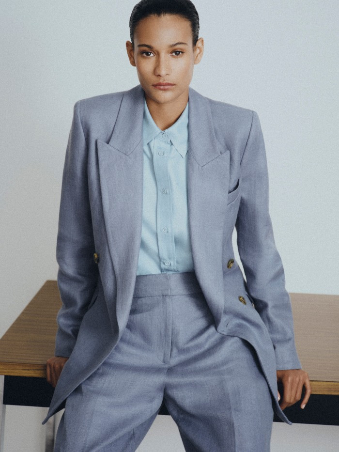 Sharp Navy Blazer with Grey Trousers Sharp Navy Blazer with Grey Trousers — Real Estate Agent Outfits