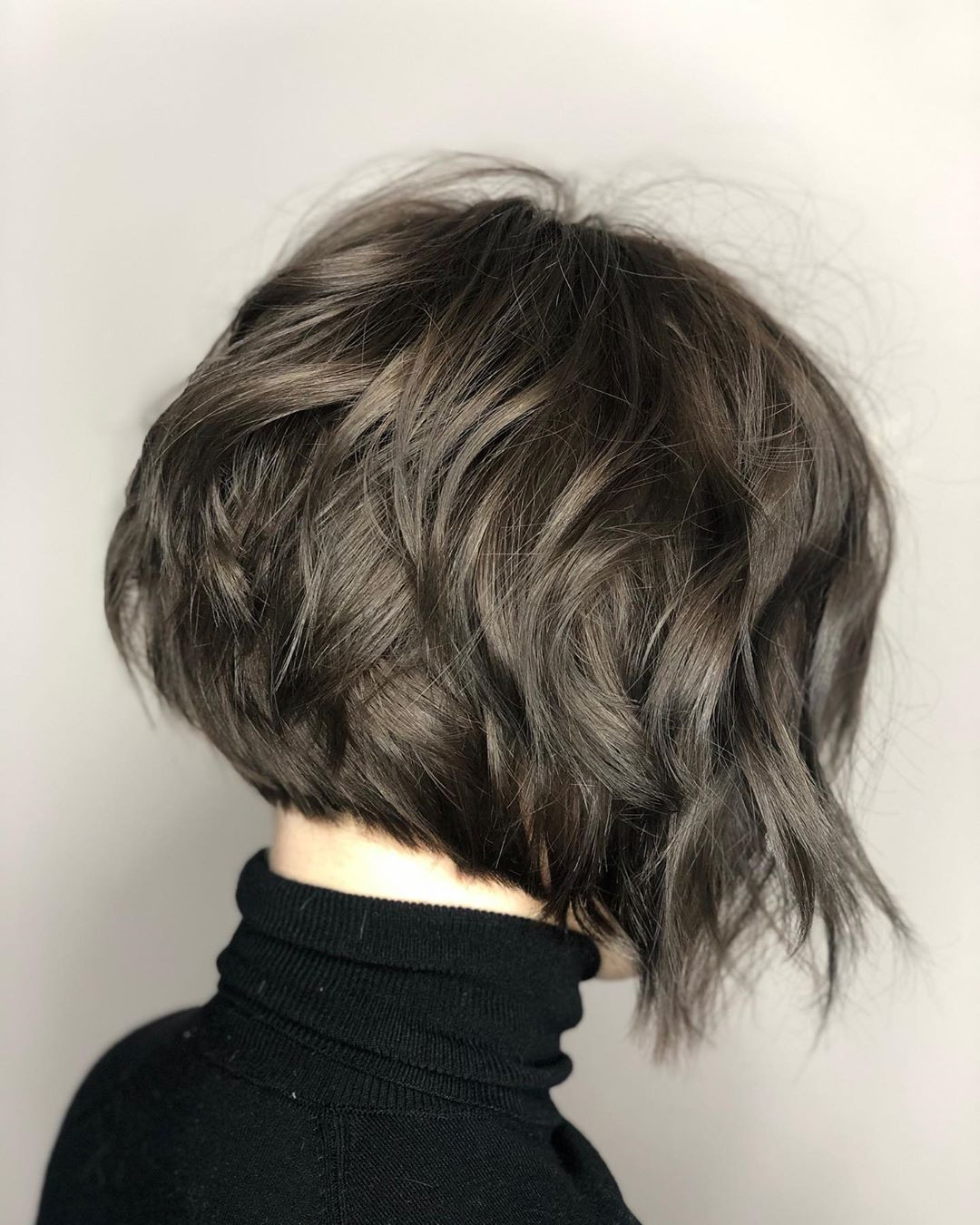 Neck-Length Stacked Bob — Hairstyles for Growing Out a Bob
