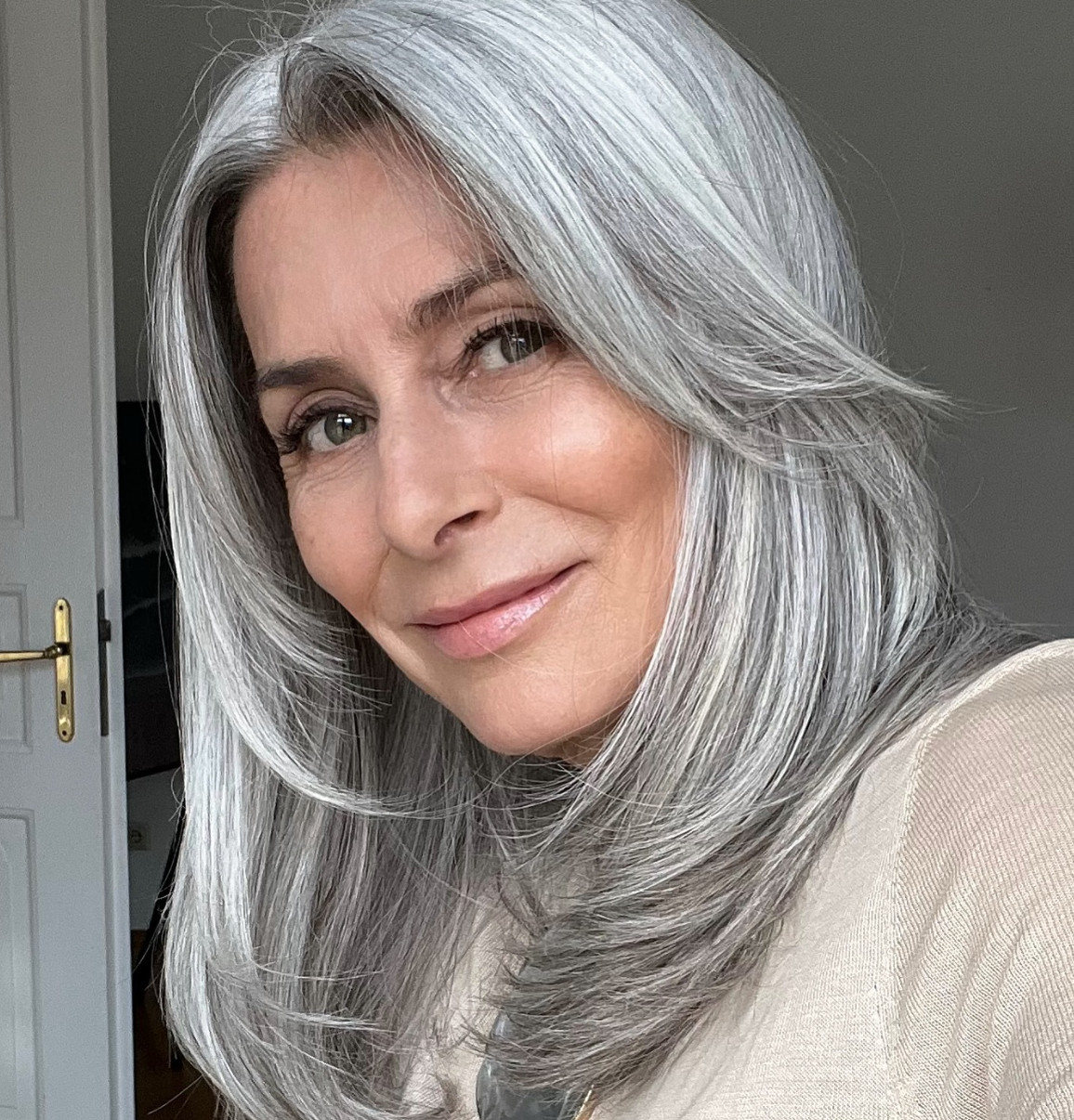Long Layered Gray With Side Swept Bangs Long Layered Gray With Side Swept Bangs — Gray Hair Styles